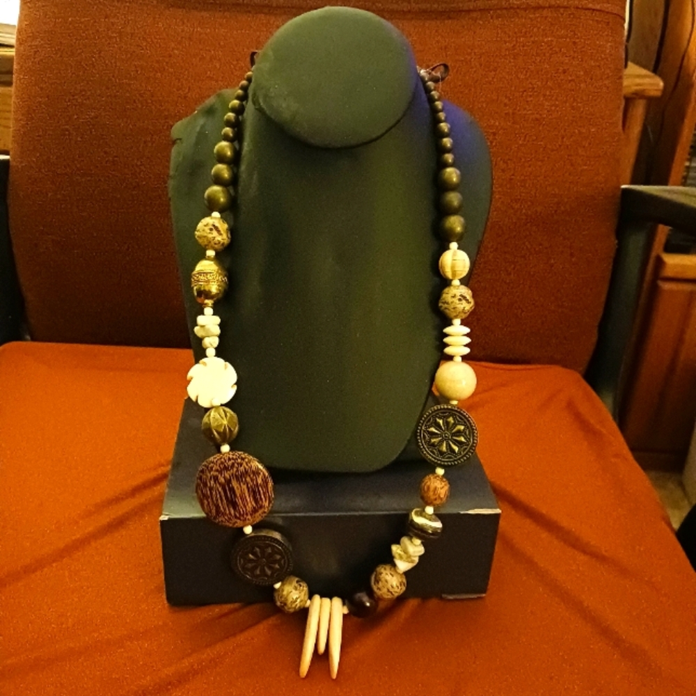 Vintage 26" Fashion Necklace